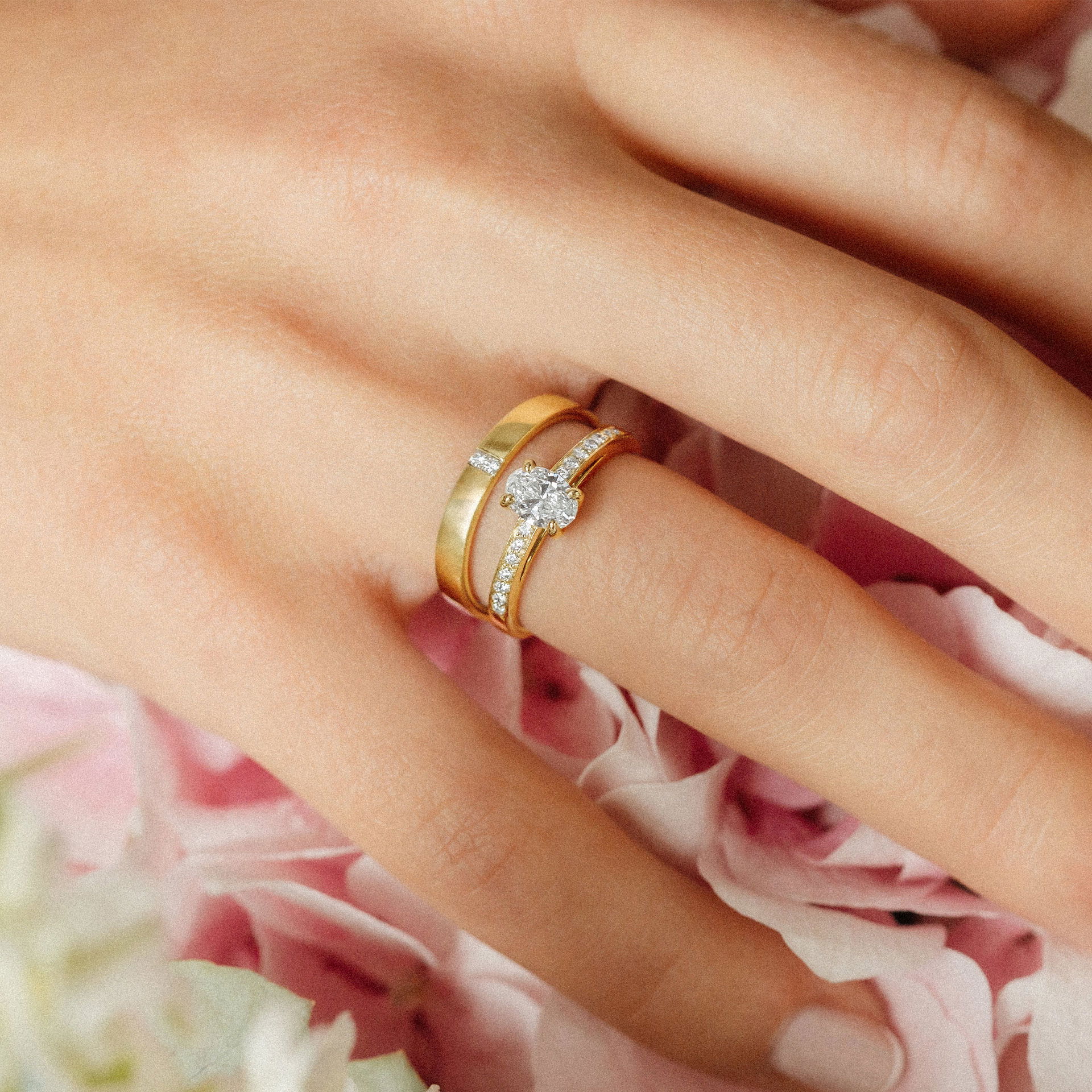 Solitaire Pavé Julia